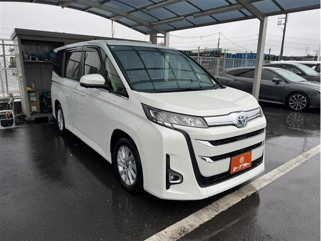 トヨタ ノア 