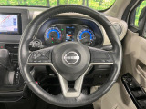 【純正革巻きステアリング】上質な革を使用することで、手にしっかり馴染みとても運転しやすいハンドルです♪