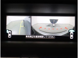 視界拡張付ですのでフロントと助手席ミラーにカメラが付いています。