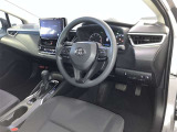 分かりやすく操作しやすい運転席まわりです☆