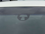 【ホンダセンシング】走行中に前方の車両等を認識し、衝突しそうな時は警報とブレーキで衝突回避と被害軽減をアシスト。より安全にドライブをお楽しみいただけます。