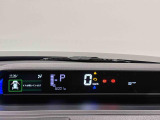 TFTカラ-マルチインフォメ-ションディスプレイ4.2インチの液晶画面に、安全・安心のコンテンツやオ-トエアコンのステ-タスなど、さまざまな運転情報を表示し見やすさにこだわったメ-タ-です♪