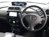 運転席廻りです。