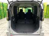 後席を格納すると、これだけの広さが!シーンに合わせたシートアレンジで、大きな荷物も積むことが出来ます♪