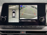 アラウンドビューモニターは4方のカメラで真上から車を見たようにモニターで確認ができる日産の自慢の装備です。是非実際の車で体感してみてください。