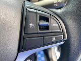 ACC(アダプティブクルーズコントロール)は、ペダル操作なしで設定速度を保ちます。先行車がいる場合には、先行車の車速に合わせ追従します。