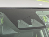 【スマートアシスト】走行中に前方の車両等を認識し、衝突しそうな時は警報とブレーキで衝突回避と被害軽減をアシスト。より安全にドライブをお楽しみいただけます。