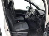 【運転席・助手席】です!実際お座りいただくのが分かりやすいと思いますので、ぜひお気軽にご来店ください♪状態もいいですよ☆