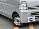 当店では、お客様に安心して乗って頂く為に、納車前に当社規定項目を徹底チェック&整備してお渡ししております!