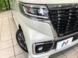 【LEDヘッドライト】悪天候や夜間走行時も良好な視界を確保し安心して運転できる高輝度LEDヘッドライトを装備!点灯速度が早く、消費電力も抑えられています。