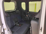 新車・中古車・サービス工場一体型店舗です。中古車はもちろん、ダイハツの新車も販売しておりますので是非一度ご来店下さい!