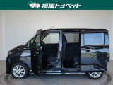 両側スライドドアを採用しています、助手席側は電動式で運転席から開閉できます。(運転席側は手動式です。)