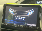 【BIG-X9インチナビ】人気の大画面BIG-Xナビを装備。専用設計で車内の雰囲気にマッチ!ナビ利用時のマップ表示は見やすく、テレビやDVDは臨場感がアップ!いつものドライブがグッと楽しくなります♪