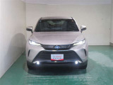 明度の高いLEDヘッドライトで、夜間の運転も安心です。