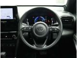 各操作スイッチなどもハンドルから手を放すことなく操作可能で安全運転に支援いたします!