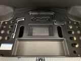 タイヤトラブルに備えたアイテムを収納