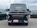 当店は最新鋭の設備を完備した大型工場併設店です☆車検・点検などオーナー様の信頼を得られるよう日々整備士達は努力を欠かしません。ハイブリッドに関する知識や診断機など確りご用意し安心をお届けします☆
