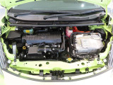 見えないところまで徹底洗浄!中古車をキレイで気持ちよくお乗りいただけるよう、内外装ともにしっかり「まるごとクリーニング」♪エンジンルームも施工済!