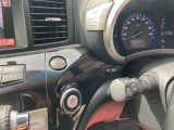 ご希望のパーツの取り付けもお任せください!電光ナンバー、LEDライト、シートカバー、車高調、エアロ、ガラスフィルムなど何でもご相談ください。