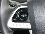 ステアリングスイッチ装備!運転しながら手元でオーディオの操作などができます。