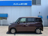 スライドドアで乗り降り楽々