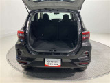 広々としたラゲージスペースを備えています。大きなものや長さのある荷物もしっかりと積み込めます。