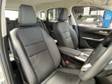 長時間の運転でも疲れにくく、オーナー様の事だけを考えて作成したBMWならではのとっておきのシートです。