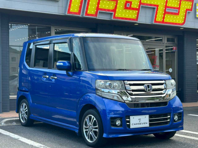 ホンダ N-BOXカスタム 