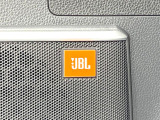 【JBLサウンドシステム付き純正ナビ】充実のナビ機能はもちろん、高度なチューニング能力が搭載されており、高音質な音楽をお楽しみいただけます♪