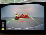 バックガイドモニターを装備しています、車庫入れもラクラクです。