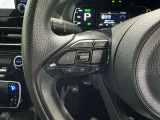 ステアリングスイッチ装備!運転しながら手元でオーディオの操作などができます。