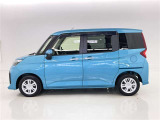 色は人気のターコイズブルーマイカメタリックです。