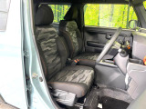 運転席シート廻りは使用感も少なく、良好な状態となっています。丁寧に使われていたことがよくわかりますね。