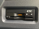 【ETC】高速道路の料金所をストレスなく通過!話題のスポットやサービスエリアに多い「スマートIC」利用時は必須のアイテムです。当店でセットアップを実施、ご納車当日からすぐにご利用いただけます!