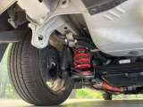 お車を安心してお乗りいただく為には、足回りの定期点検が欠かせません。サービスサポート(有償保証)では無料点検もご提供しており、安心のカーライフをお過ごしいただけるサポート体制が整っています。