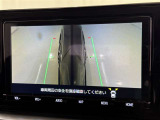 【フロントカメラ】運転席に座った状態で死角になりやすいクルマの前の様子まで確認でき安全ですね♪