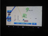 イクリプス製ナビ(AVN-LBS01)&バックカメラが装備されているので、普段の使い勝手もロングドライブも快適です。