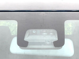 【スズキ セーフティサポート】走行中に前方の車両等を認識し、衝突しそうな時は警報とブレーキで衝突回避と被害軽減をアシスト。より安全にドライブをお楽しみいただけます。
