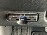 ETCも付いておりますので、高速道路の料金所もノンストップ通過可能ですよ^^是非揃えたい装備ですね!