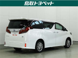 【まるごとクリーニングとは】外装だけでなく室内に関しても清掃・洗浄も徹底しているため、室内の清潔感も気になるという方も安心してお乗り頂けます。気になる臭いや汚れを残さないよう徹底しています。