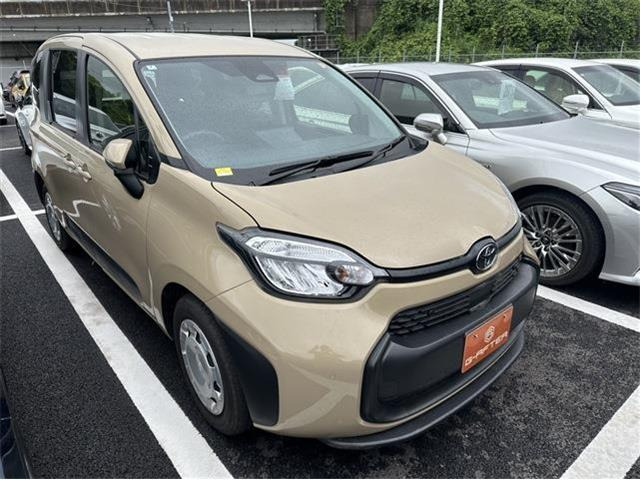 シエンタ 1.5 X 禁煙車 純正8型ナビ セーフティセンス