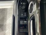 【パワーウインドウ】運転席のスイッチで、各席の窓ガラスの開閉ができます!あると便利ですよね!