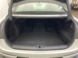 【トランク】積み込みやすくて、たっぷり積める荷室です。シートアレンジできるものは、乗車人数と荷物の量や大きさによってシートを動かすことができるので、より快適なドライブが可能です!