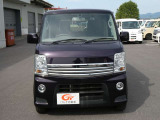 修復歴(自動車の骨格部分の修理・交換歴)はございません。前オーナーが大切に乗られていたのがよく分かる程度の良い1台です!