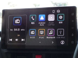 ディスプレイオーディオを装備しています。スマホと連動させると音楽やアプリを楽しむことができます。