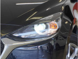 【LEDヘッドライト】省電力で長寿命の明るく運転しやすいLEDヘッドランプです。明るく照らすので暗い夜道からお客様を守ってくれます。お近くの広島マツダまでお越しください。