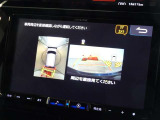 バックガイドモニターを装備しています、車庫入れもラクラクです。パノラミックビューモニターを搭載しています、上からの画像も表示されます。