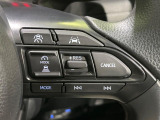 【レーダークルーズコントロール】高速道路での長距離走行が楽に!!自動で速度を保つクルーズコントロールが、衝突軽減システムと連携し、前方の車両を感知して車間を保つように速度調節してくれます!!