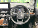【レーダークルーズコントロール】高速道路での長距離走行が楽に!!自動で速度を保つクルーズコントロールが、衝突軽減システムと連携し、前方の車両を感知して車間を保つように速度調節してくれます!!