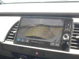 リアカメラ付きで車庫入れも安心です。